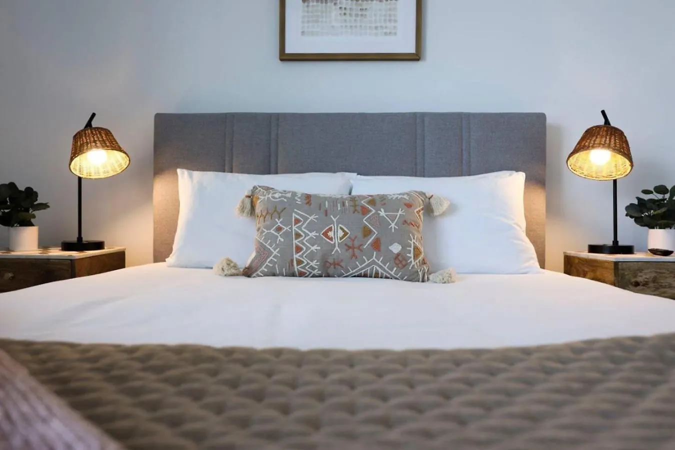 Ten Minutes To Broadway Spacious Townhouse Nashville Holiday home