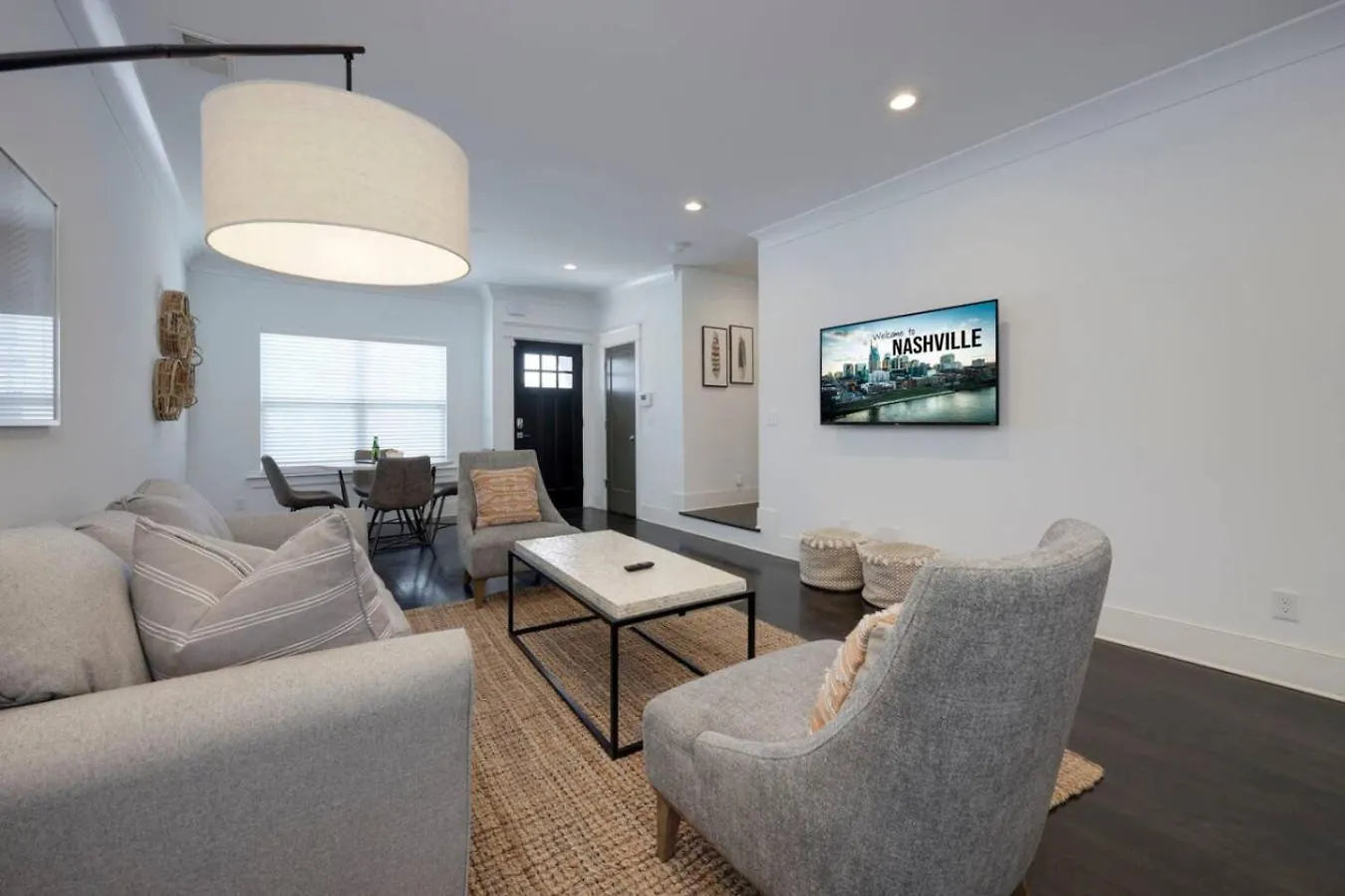 Ten Minutes To Broadway Spacious Townhouse Nashville